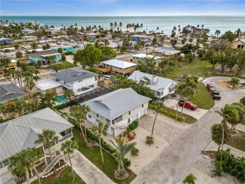 Picture of 21083 Saint Peters Dr, Fort Myers Beach FL 33931