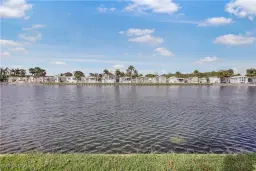 Picture of 344 Bobcat Run 344, Naples, FL 34114
