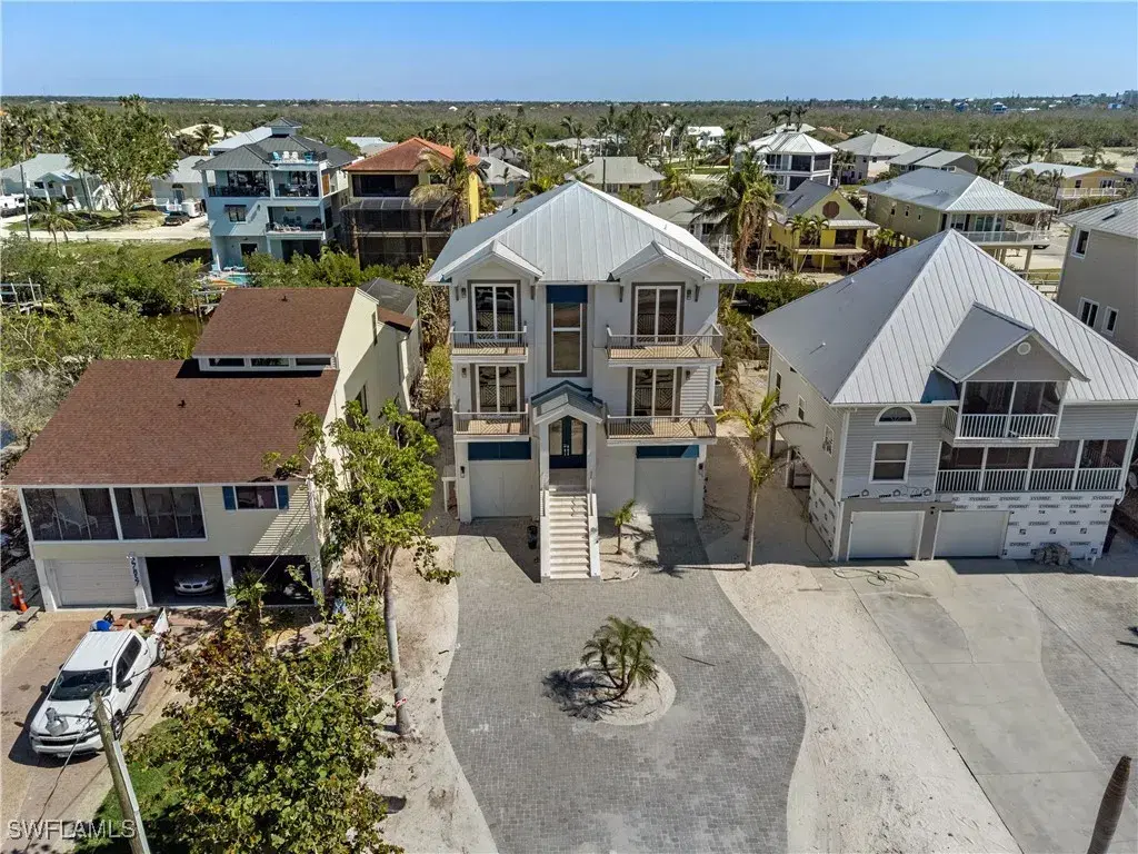 Picture of 27863 Hickory Blvd, Bonita Springs, FL 34134