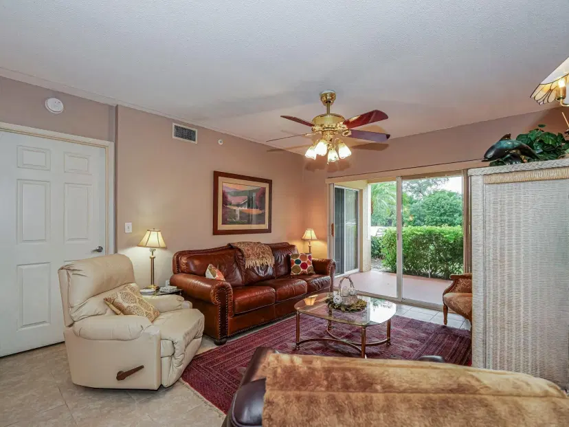 Picture of 1610 N 42Nd Circle 111, Vero Beach FL 32967