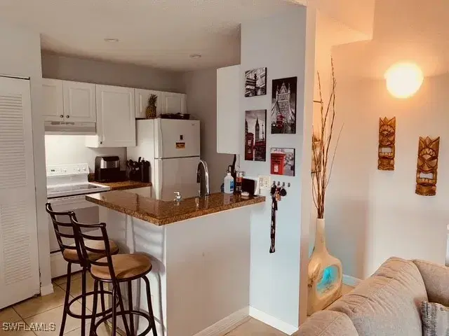 Picture of 124 Santa Clara Dr, Naples FL 34104