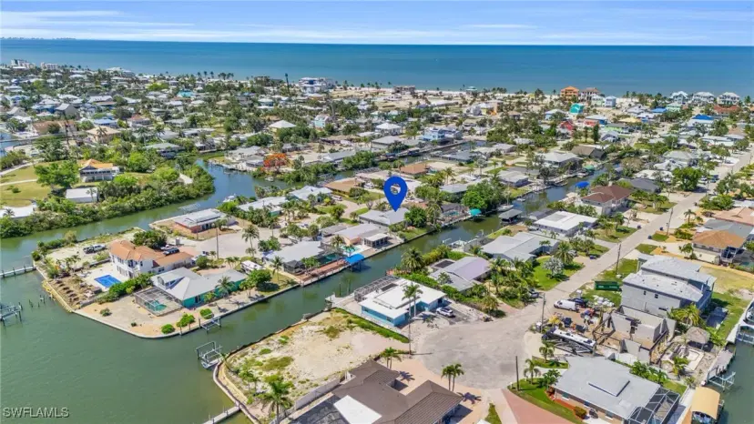 Picture of 453 Washington Ct, Fort Myers Beach FL 33931
