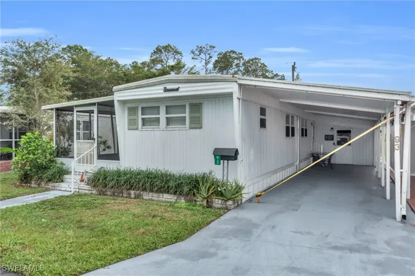 Picture of 93 Enchanting Blvd E-93, Naples FL 34112