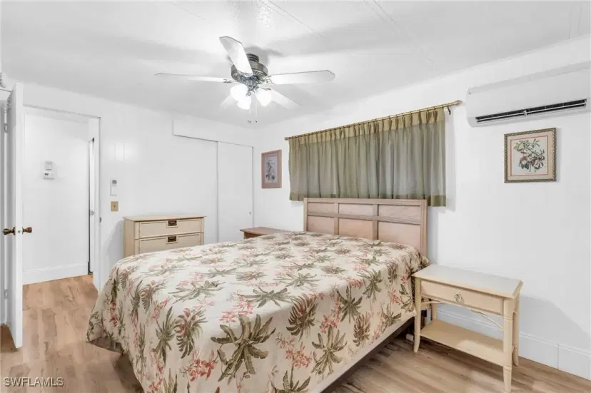 Picture of 93 Enchanting Blvd E-93, Naples FL 34112