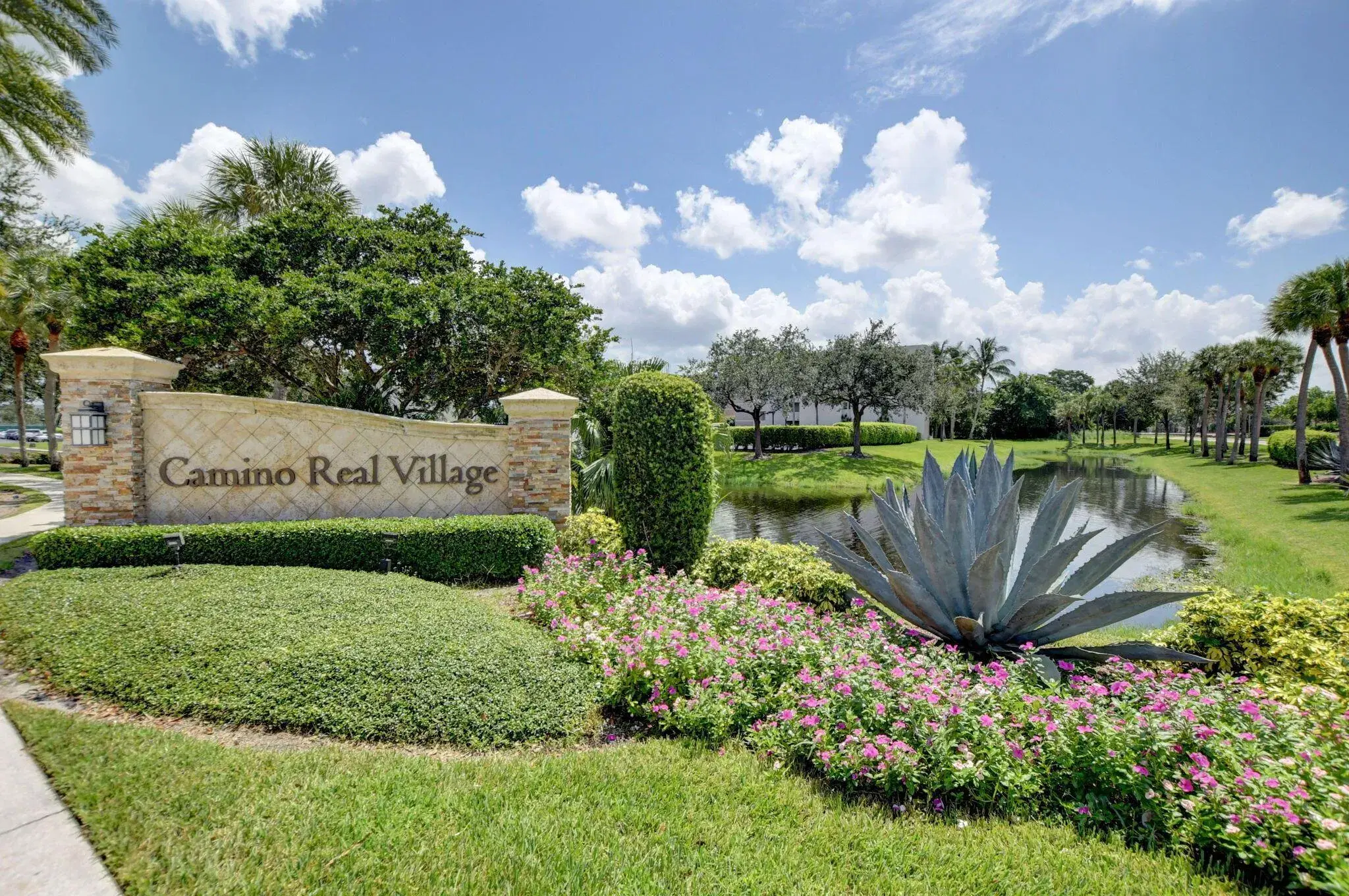 Picture of 5750 Camino Del Sol 102, Boca Raton, FL 33433