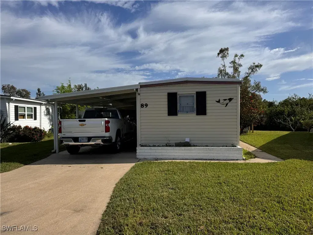 Picture of 89 Sun Cir, Fort Myers, FL 33905