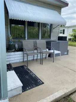 Picture of 89 Sun Cir, Fort Myers, FL 33905