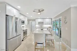 Picture of 989 E Valley Dr, Bonita Springs, FL 34134