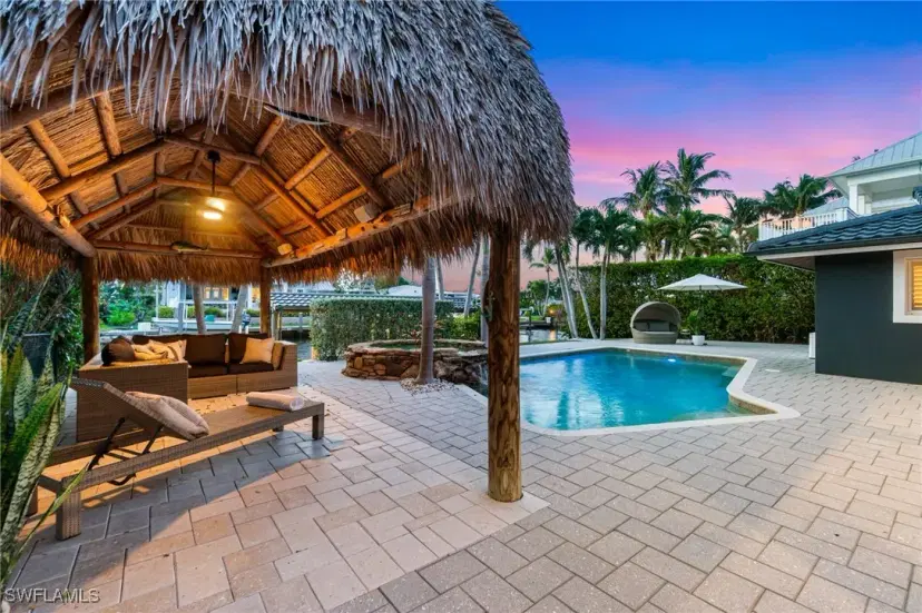 Picture of 1632 Bonita Ct, Naples FL 34102