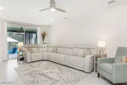Picture of 14683 Edgewater Cir, Naples, FL 34114