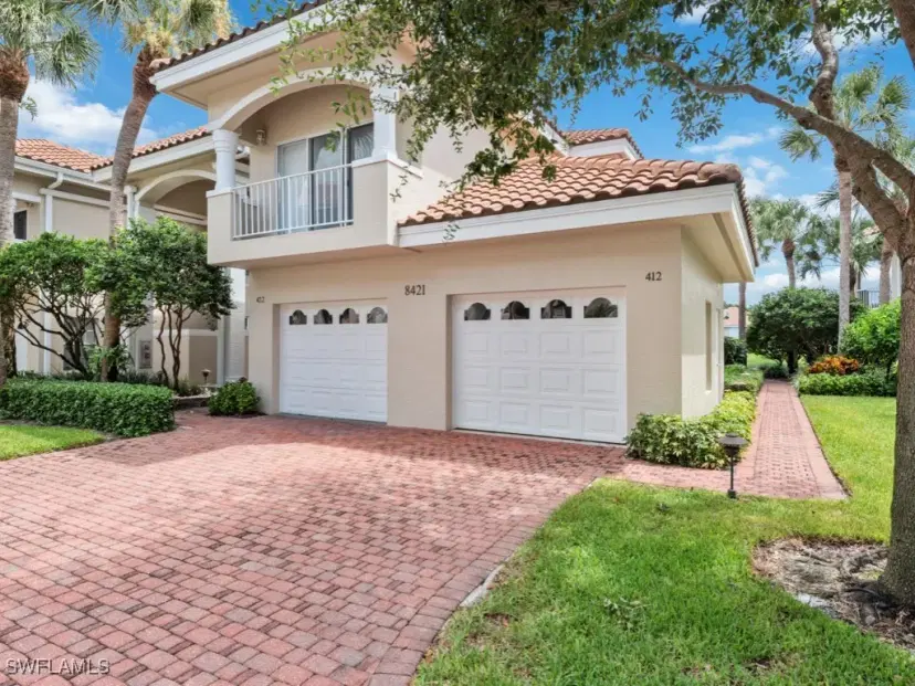 Picture of 8421 Abbington Cir 4-412, Naples FL 34108