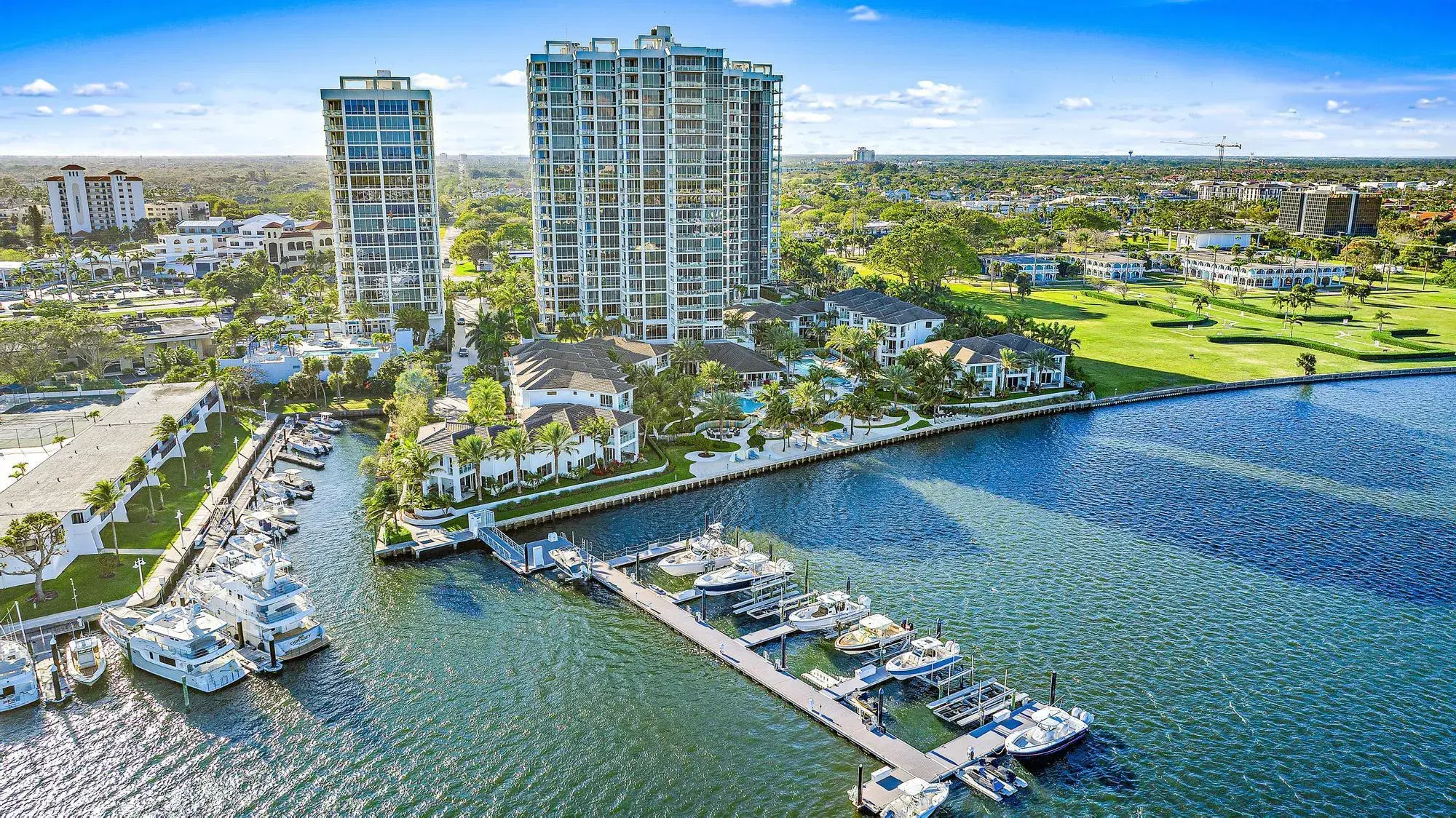 Picture of 3 Water Club Way 1401, North Palm Beach, FL 33408