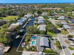 Picture of 2736 Riverview Dr, Naples, FL 34112