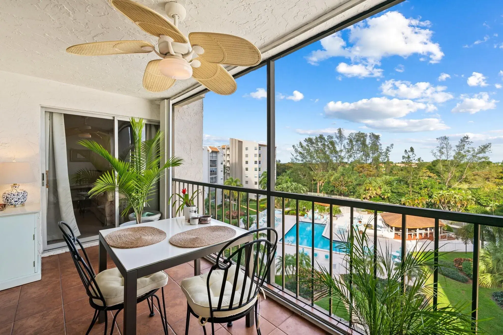 Picture of 3930 Inverrary Blvd 608, Lauderhill, FL 33319