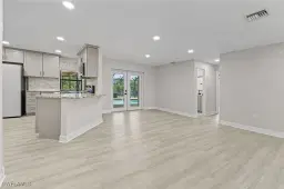 Picture of 6030 Perthshire Ln, Fort Myers, FL 33908