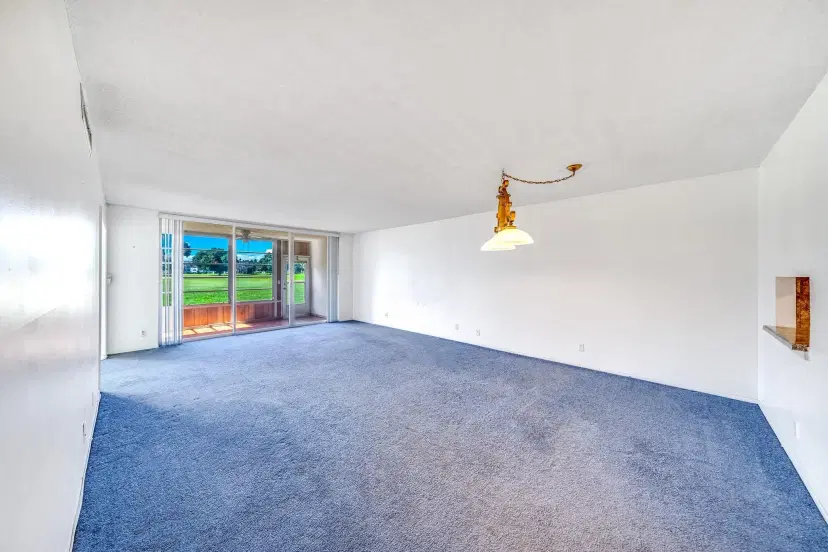 Picture of 2601 S Course Dr 111, Pompano Beach FL 33069