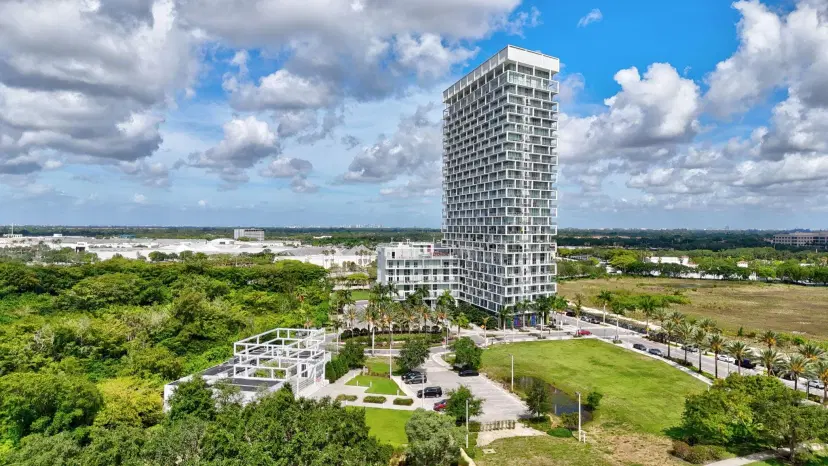 Picture of 2000 Metropica Way 2108, Sunrise FL 33323