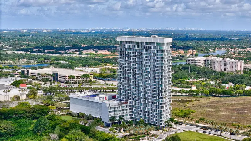 Picture of 2000 Metropica Way 2108, Sunrise FL 33323