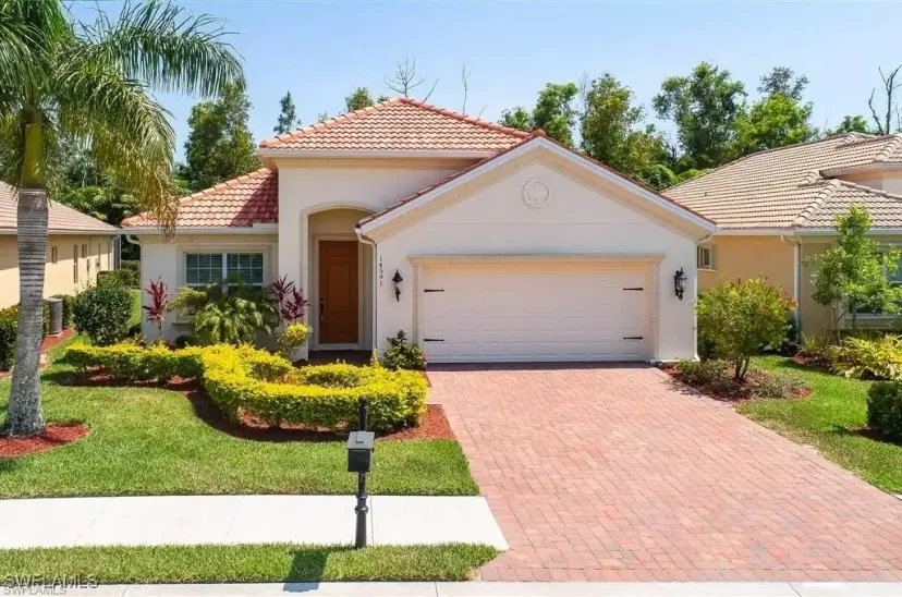 Picture of 14591 Manchester Dr, Naples FL 34114