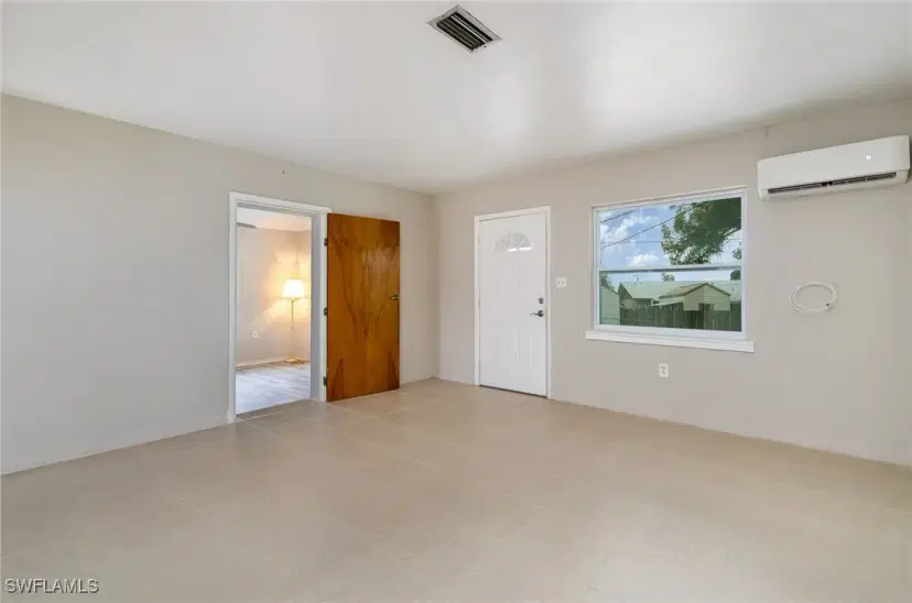 Picture of 12937 Fourth St, Fort Myers FL 33905