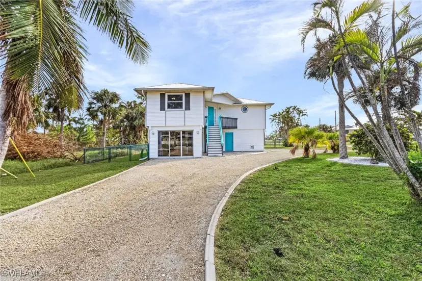 Picture of 2510 Rose Ave, St. James City FL 33956