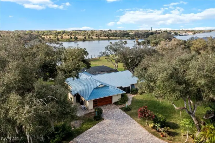 Picture of 18050 Otter Water Way, Alva FL 33920