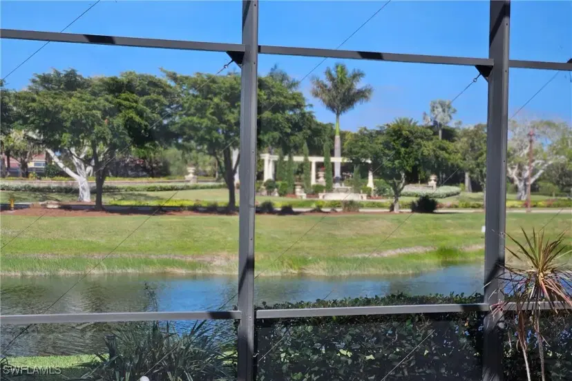 Picture of 9449 Napoli Ln, Naples FL 34113