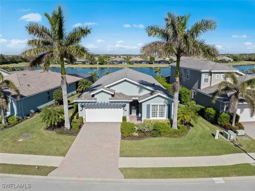 Picture of 14654 Tropical Dr, Naples, FL 34114