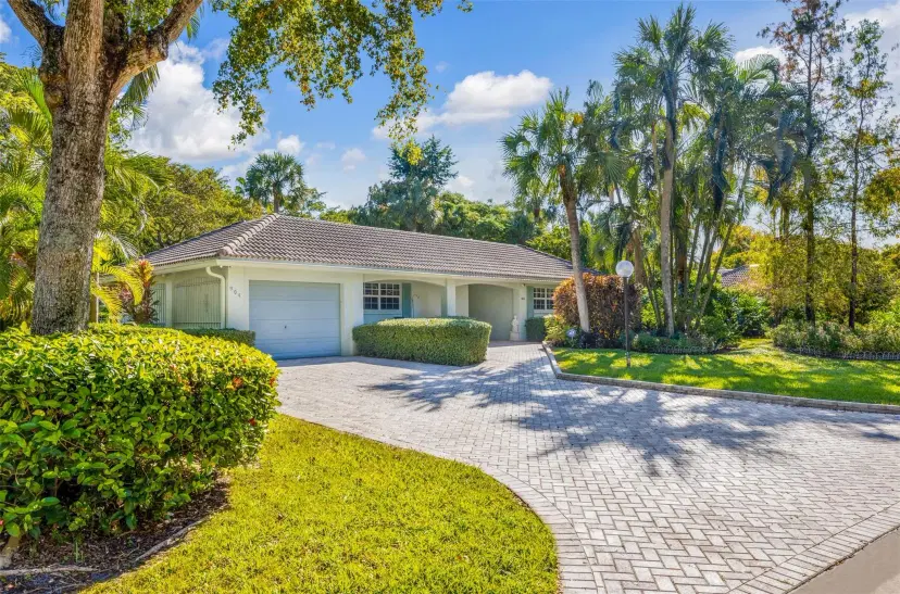 Picture of 904 Cypress Grove Dr V72, Pompano Beach FL 33069