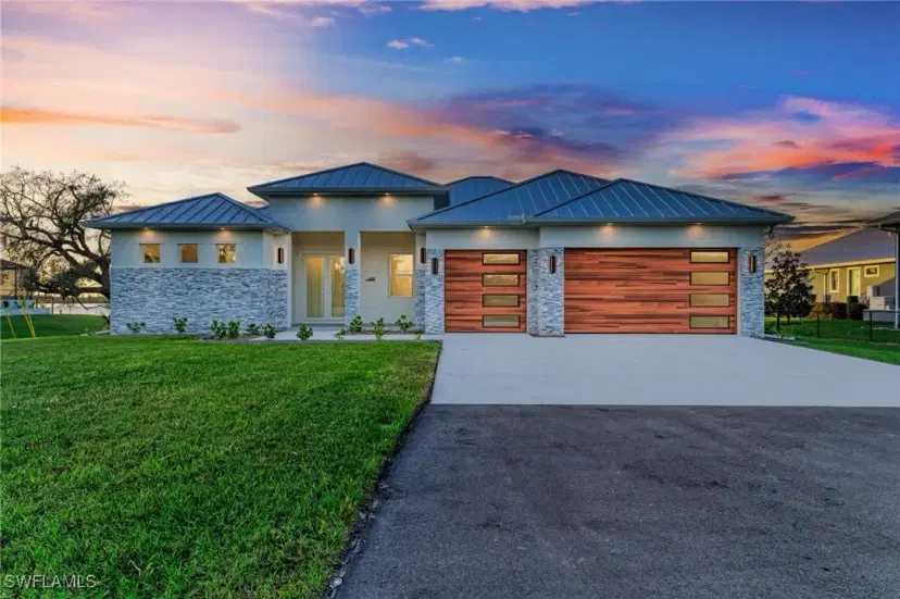 Picture of 6100 Riverside Dr, Punta Gorda FL 33982