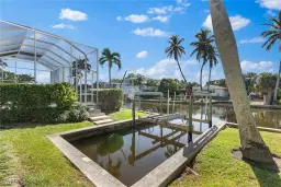 Picture of 500 15Th Ave S, Naples, FL 34102