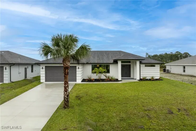 Picture of 387 Paulcrest Ave, Lehigh Acres FL 33974