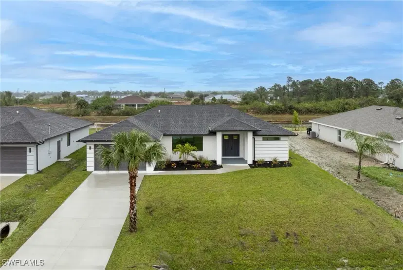 Picture of 387 Paulcrest Ave, Lehigh Acres FL 33974