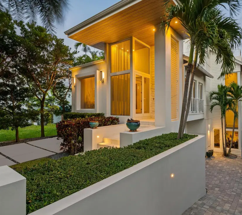 Picture of 1020 SE 13Th Terrace, Fort Lauderdale FL 33316