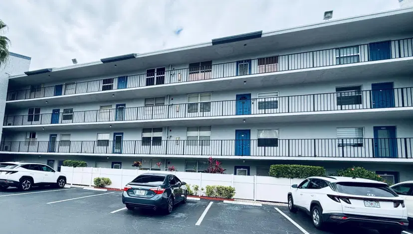 Picture of 6675 S Oriole Boulevard 2050, Delray Beach FL 33446
