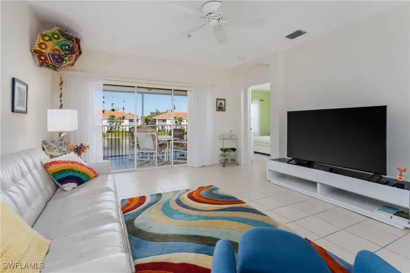 Picture of 3035 Horizon Ln 2208, Naples FL 34109