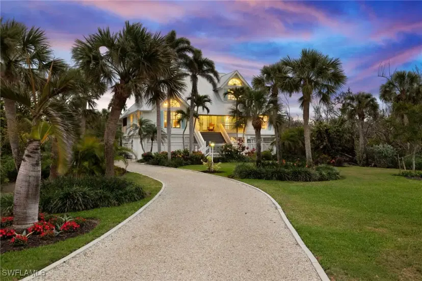 Picture of 203 Daniel Dr, Sanibel FL 33957