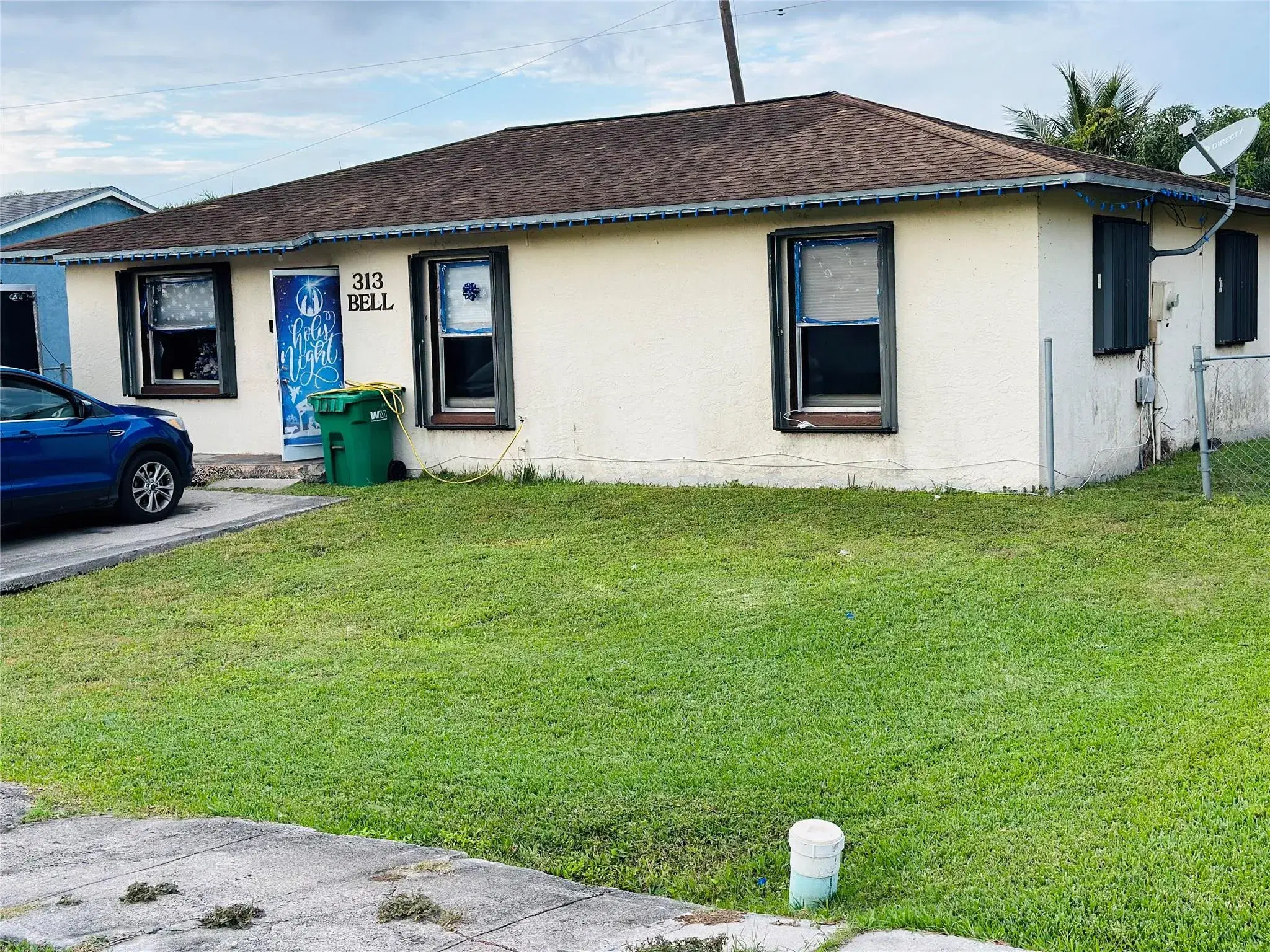 Picture of 313 W 5Th Ter, Pahokee, FL 33476