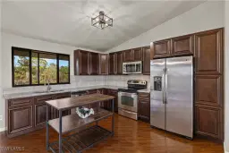 Picture of 4748 Pembrooke Ln, Bonita Springs, FL 34134