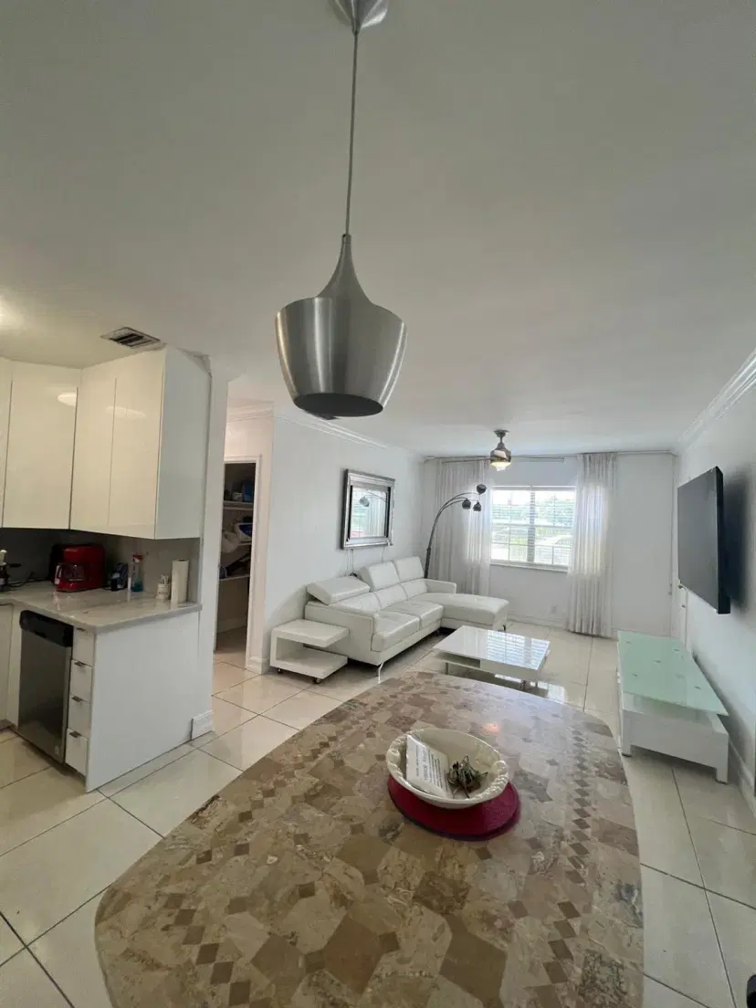 Picture of 299 SW 7Th Street 1100, Boca Raton FL 33432