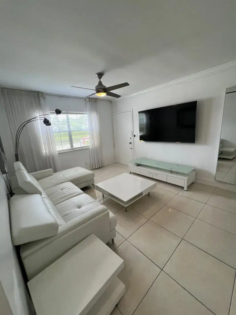 Picture of 299 SW 7Th Street 1100, Boca Raton FL 33432