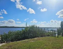 Picture of 3608 Peace River Dr, Punta Gorda, FL 33983
