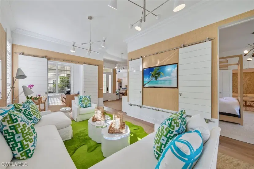 Picture of 8812 La Palma Ln, Naples FL 34108