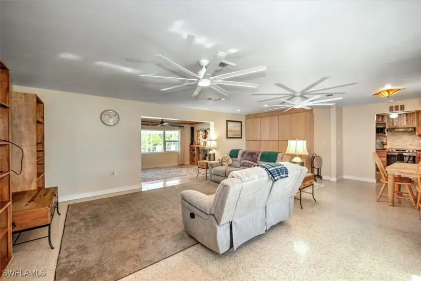 Picture of 349 Coral Dr, Fort Myers FL 33905