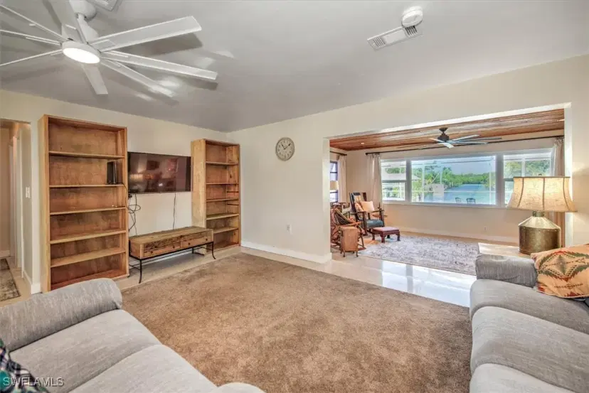 Picture of 349 Coral Dr, Fort Myers FL 33905