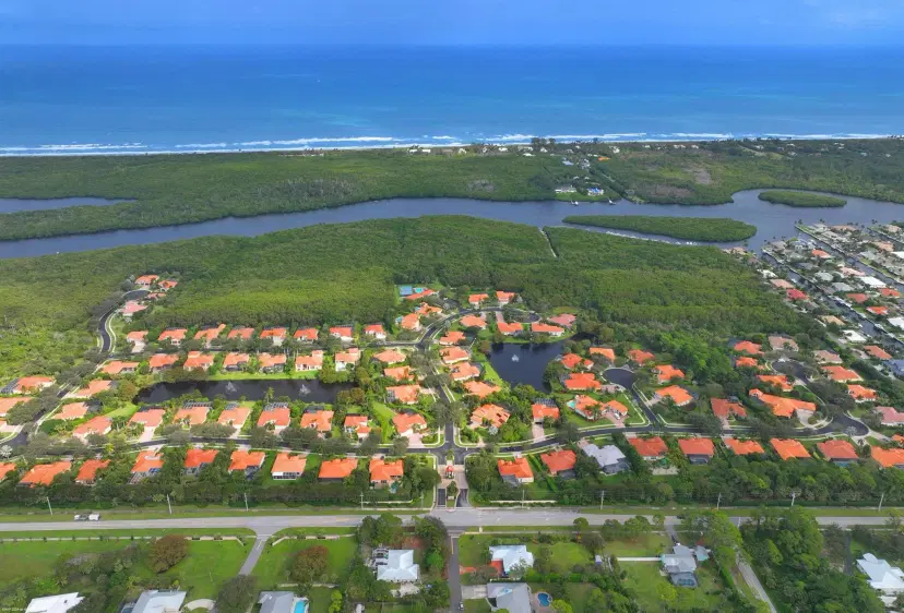 Picture of 9918 SE Osprey Pointe Drive, Hobe Sound FL 33455