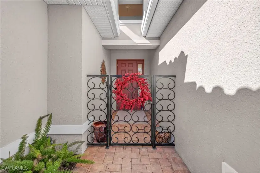 Picture of 19550 Casa Bendita Ct, Estero FL 33967