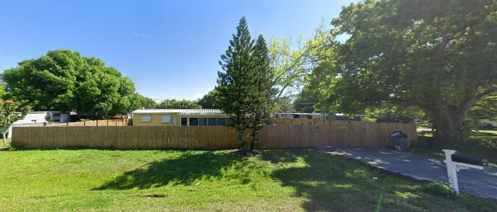 Picture of 1072 NE 29Th Terrace, Okeechobee, FL 34972
