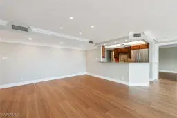 Picture of 3430 Gulf Shore Blvd N 7C, Naples, FL 34103
