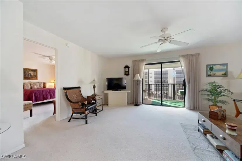 Picture of 4371 Bay Beach Ln 314, Fort Myers Beach FL 33931